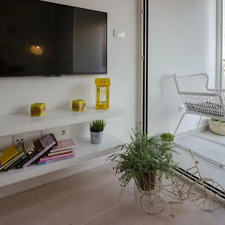 아파트 Pagaresto Split-sunny Oasis With Free Parking 스플리트