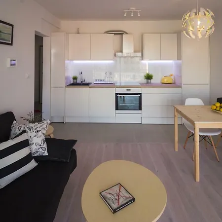 Apartment Pagaresto Split-sunny Oasis With Free Parking Split